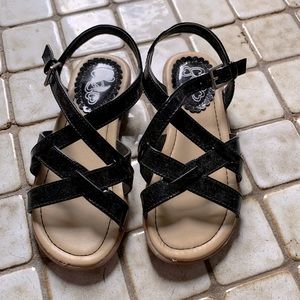Children's Place girls sandals size 13